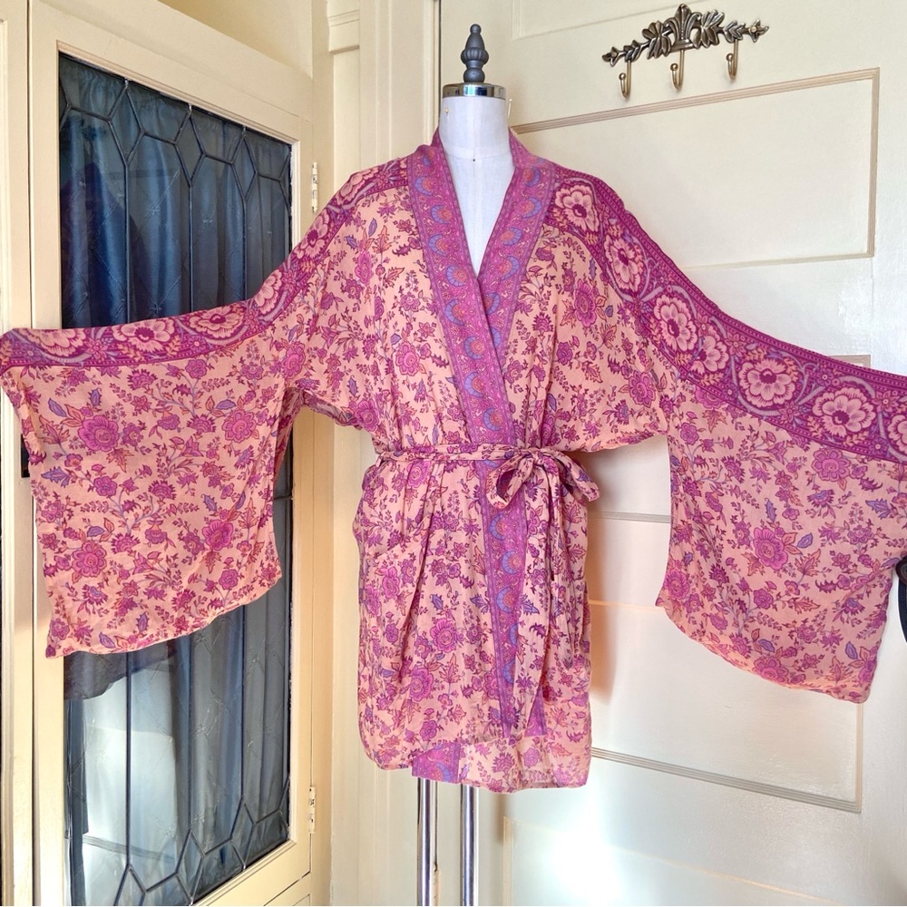 $250 Spell & The Gypsy Collective Folk Pink Robe